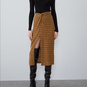 Zara plaid camel mustard skirt with knott bloggers